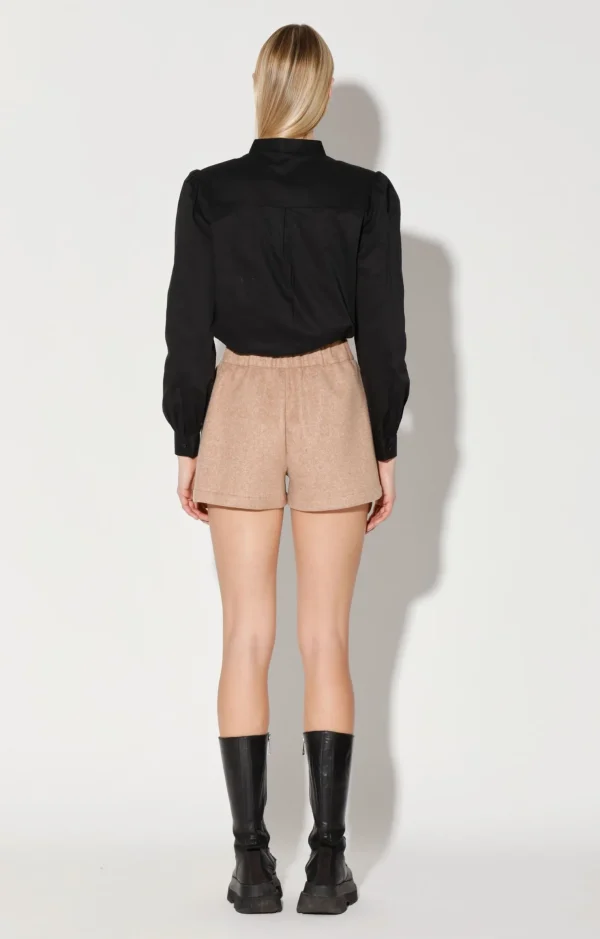 Walter Baker Kalvin Short, Caramel>Women Bottoms