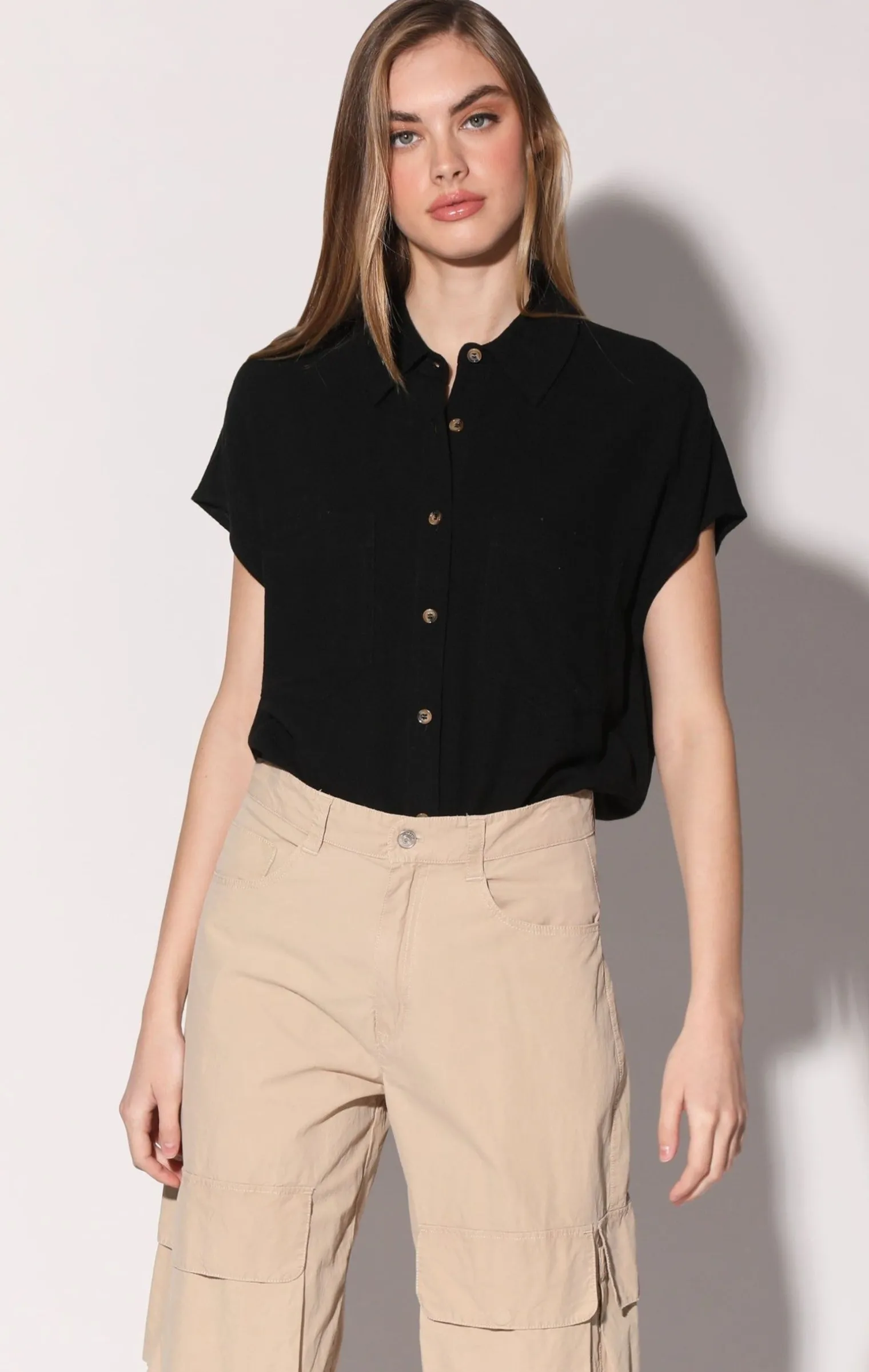 sylvia_top_black_0.webp Walter Baker Sylvia Top, Black>Women Tops
