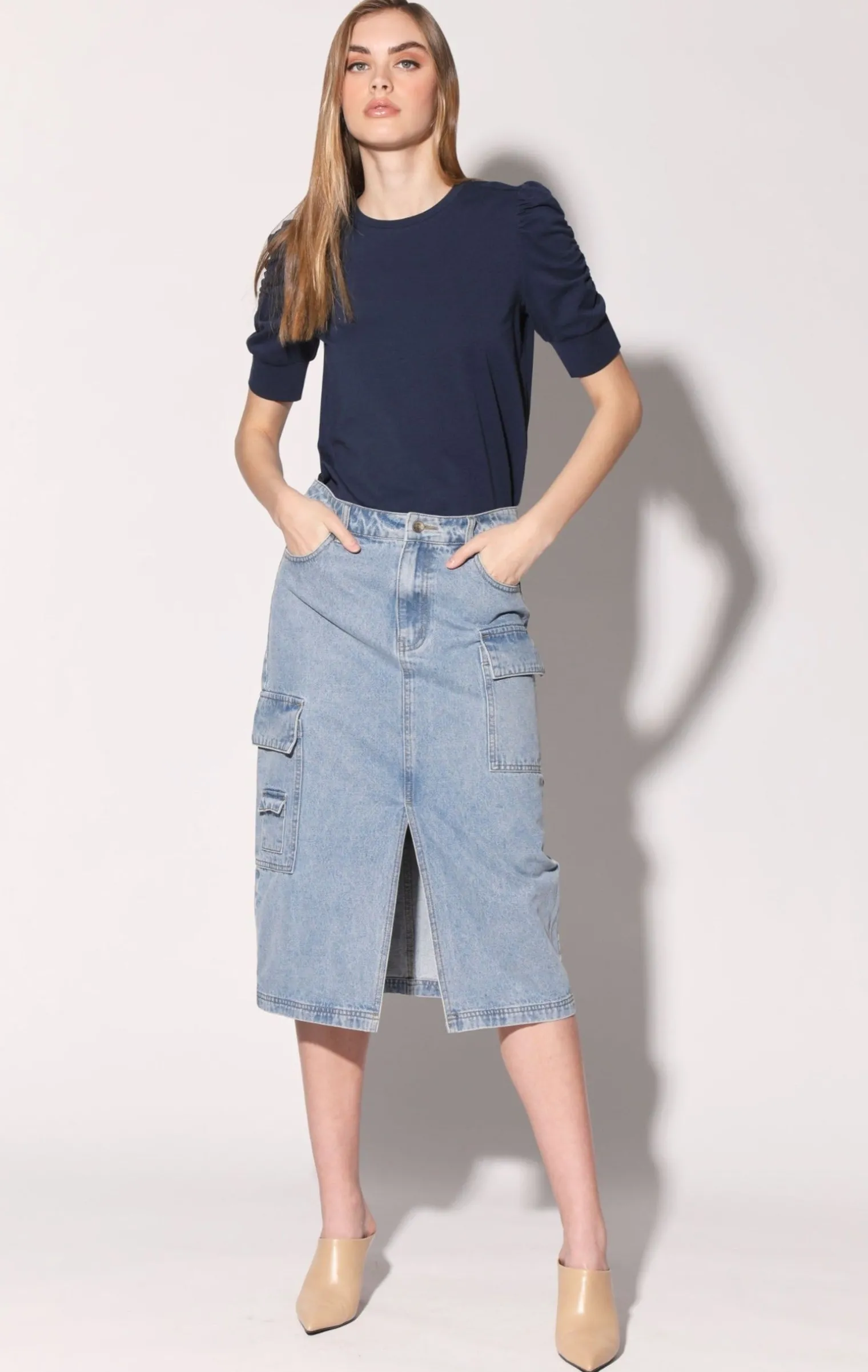 tally_skirt_light_wash_0.webp Walter Baker Tally Skirt, Light Wash>Women Bottoms